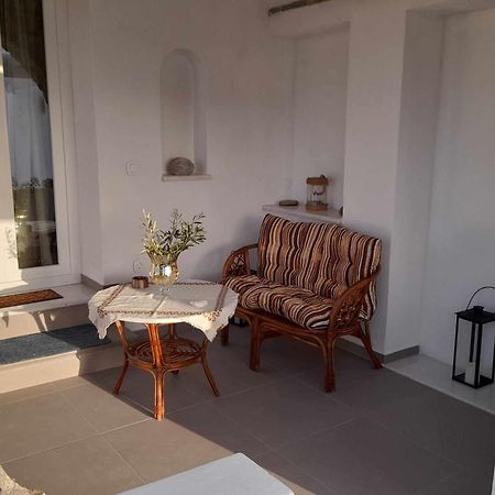 Stegio Villa Parasporos Bagian luar foto