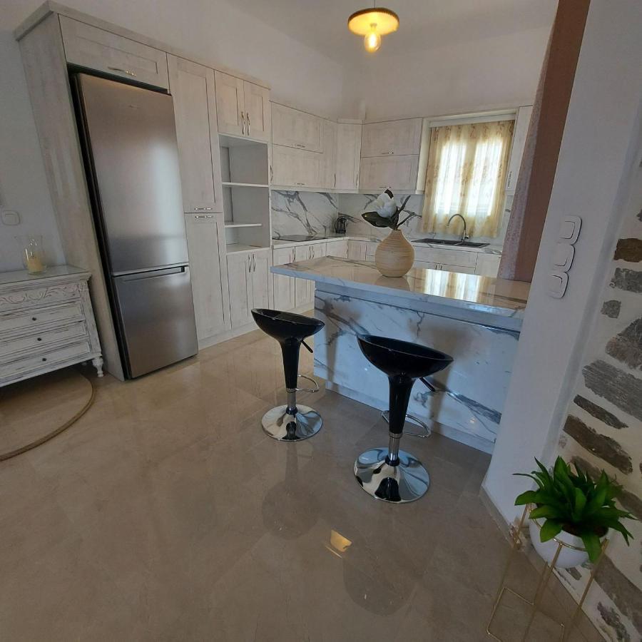 Stegio Villa Parasporos Bagian luar foto
