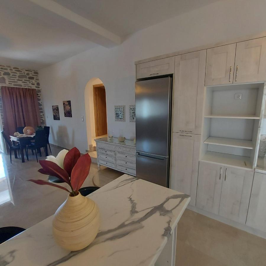 Stegio Villa Parasporos Bagian luar foto